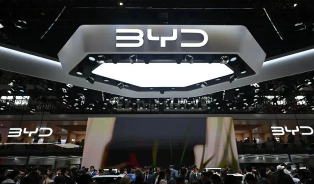 Çinli Devler Rekabeti Kızıştırdı, BYD Hisseleri Sert Düştü