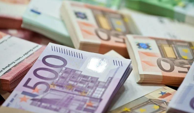 Euro Yükselişte: ABD Kararları Sonrası Zirveye Yaklaştı