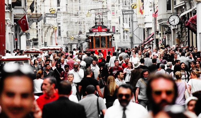 İstanbul'da yaşamanın maliyeti ağırlaşıyor: Bir ayda 1690 TL arttı